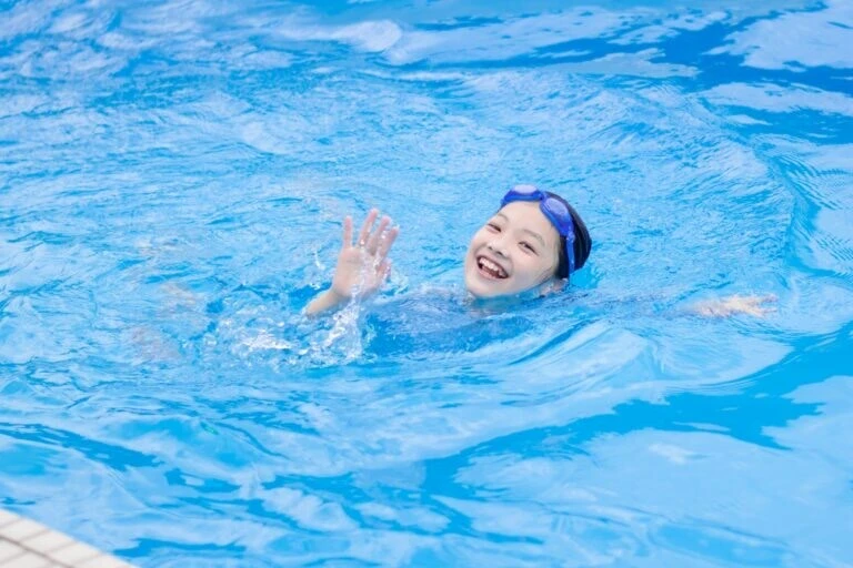 水泳